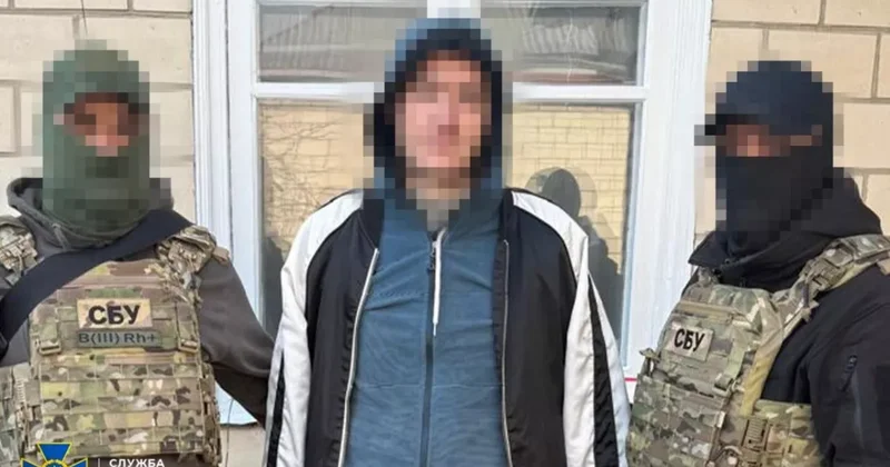 СБУ разоблачила агента ФСБ, который организовывал поджоги военных автомобилей в Киеве