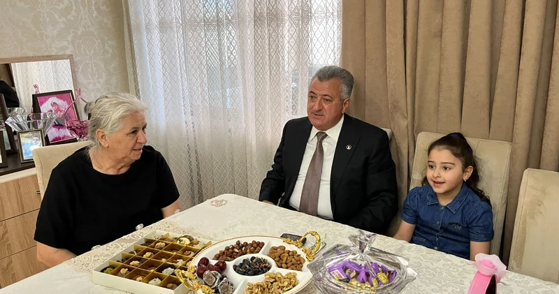 Abşeronda şəhidlər anıldı, ailələri ziyarət olundu Fotolar