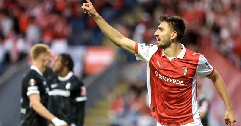 “Aston Villa”nın 9 oyunluq seriyası qırıldı