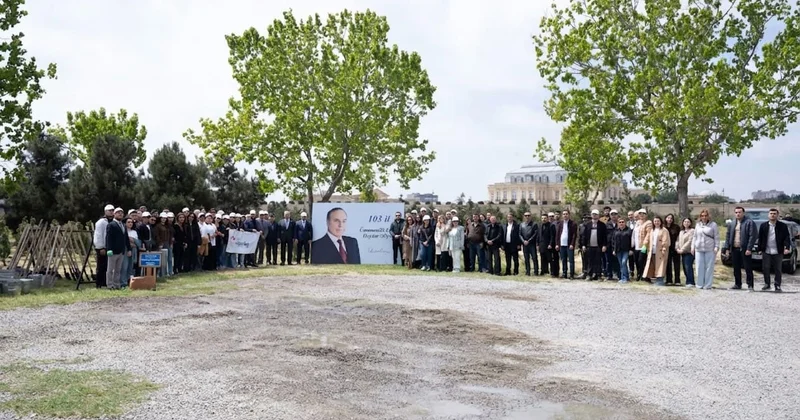 Bakı Sağlamlıq Mərkəzi Nərimanov bələdiyyəsinin təşkilatçılığı ilə ağacəkmə aksiyası keçirib Fotolar
