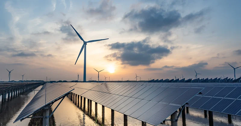 IRENA: 2035 ci ilədək bərpaolunan enerji xərcləri 50 dollardan aşağı düşə bilər
