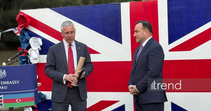 Вице президенту bp и директору British Council вручены почетные награды Великобритании (ФОТО)