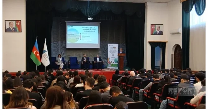 Mingəçevirdə WUF13 Festivalı çərçivəsində məlumatlandırma sessiyası keçirilib