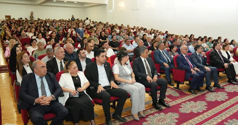ATİAHİ Respublika Komitəsi Qurban bayramı münasibətilə 1000 nəfər təhsil işçisini sevindirdi FOTO