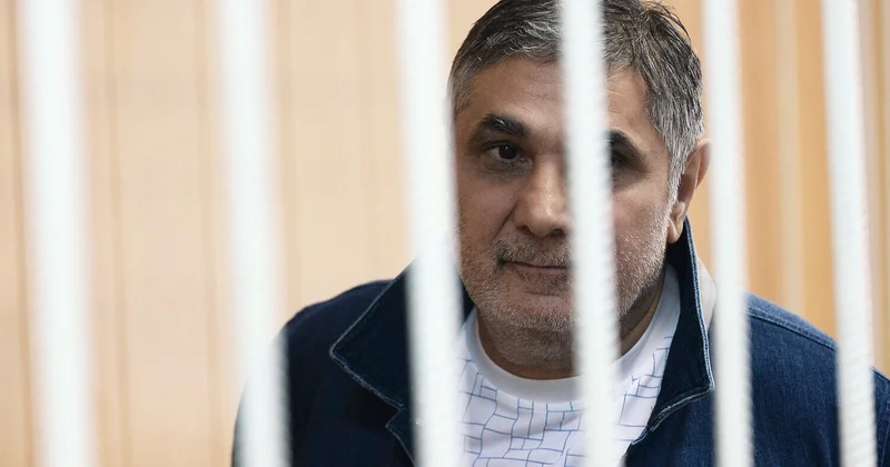 Şakro Molodoy Moskvanın bir nömrəli qanuni oğrusu nu statusdan saldı