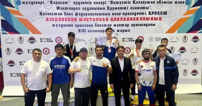 Азербайджанский боксер завоевал бронзовую медаль в Казахстане