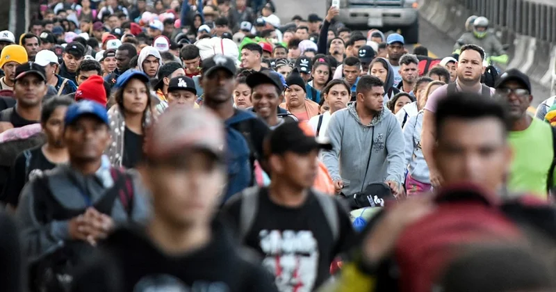 ABŞ ölkədən qovduğu miqrantları Balkan ölkələrinə qəbul etməyi təklif edib