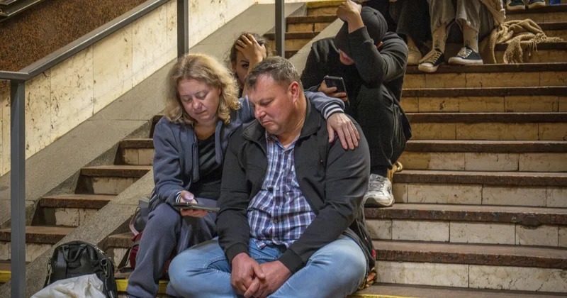 Kiyevi raketlə vurdular: ölənlər və yaralananlar var FOTO