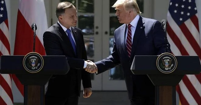 Duda Trampla danışdı, bu məsələləri müzakirə etdi