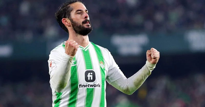 İsko mövsümün ən yaxşı futbolçusudu