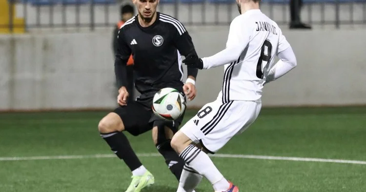 Erzurumspor un maraqlandığı futbolçunu Azərbaycan klubu da istəyir
