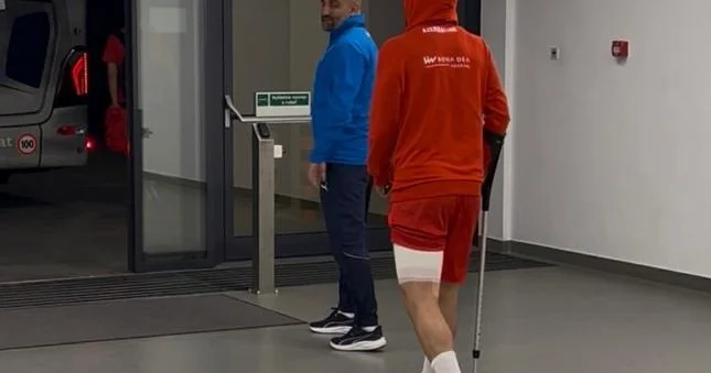 Millimizin gənc futbolçusunun zədəsi ciddidir Video