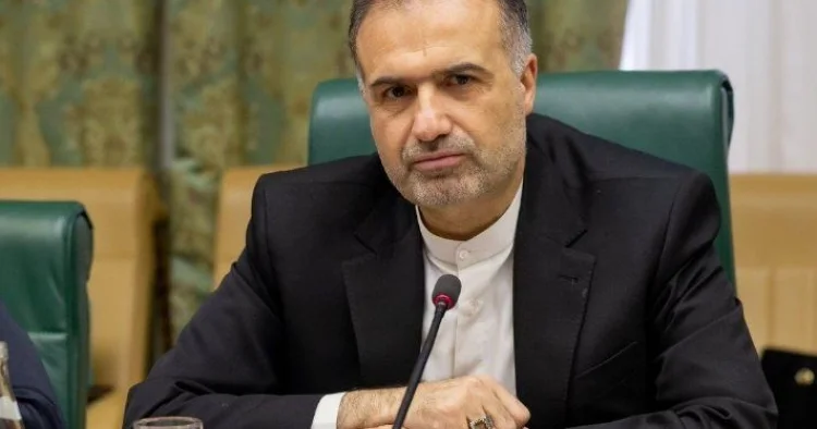 İran səfiri: Hörmüz boğazına Tehran və Maskat nəzarət edir