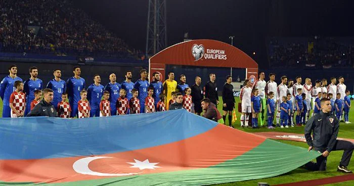 Millimizin futbolçuları bu epizoda görə kənarlaşdırılıb Video