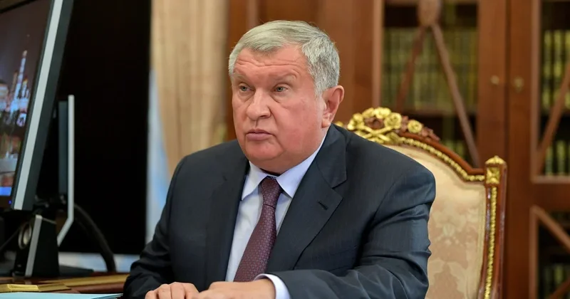 Сечин: Средняя цена нефти в 2026 году может составить $95 за баррель
