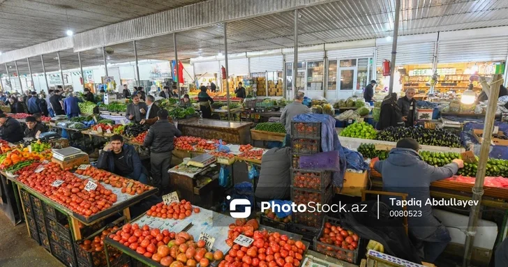 Дешевых фруктов в Баку в этом сезоне может не быть