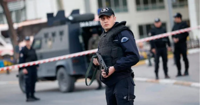 Türkiyədə azərbaycanlı qadına silahlı hücum