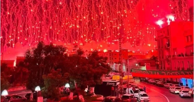 Əlcəzairdə ölkə çempionluğu möhtəşəm şou ilə qeyd olundu VİDEO