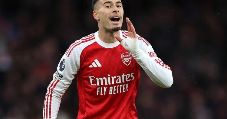 Bavariya Arsenal ın vingeri ilə maraqlanır