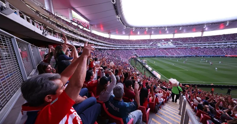 FIFA DÇ 2026 da stadionlara plastik qablarda su gətirilməsinə icazə verdi