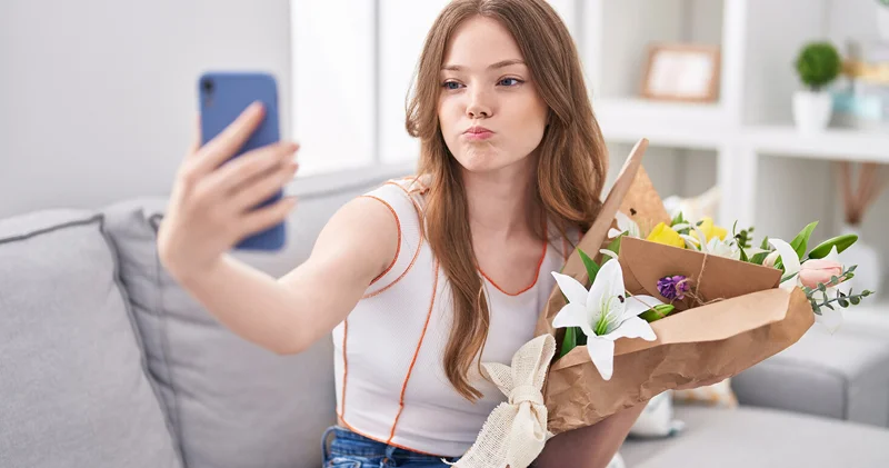 Selfi zamanı yol verilən 5 geniş yayılmış səhv