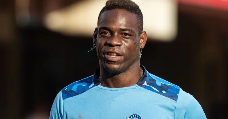 Mario Balotelli okeanın o tayına yollana bilər