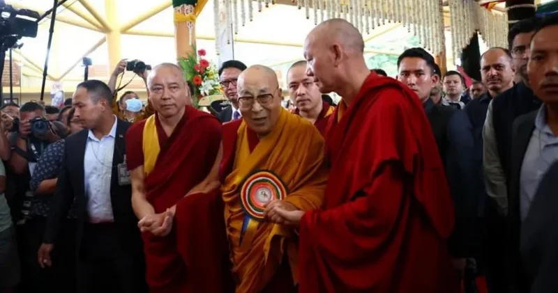 Dalay lama 90 yaşınıda: “130 ilə qədər yaşayacağam