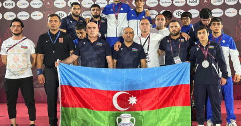 Сборная Азербайджана по вольной борьбе заняла второе место на чемпионате Европы