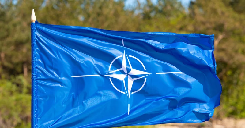 Рютте: Россия за три месяца производит больше боеприпасов, чем НАТО за год