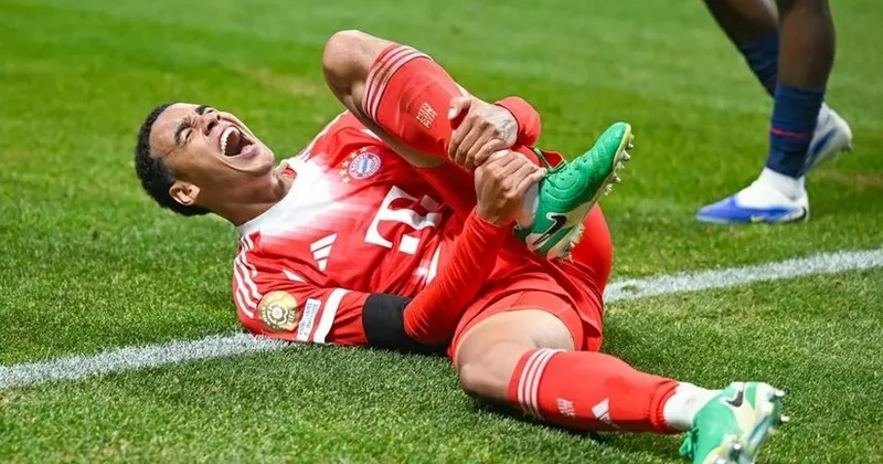 Bild: Игрок Баварии Мусиала может пропустить до пяти месяцев