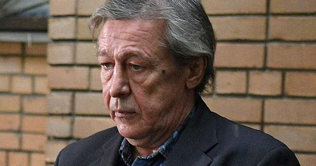 Mixail Efremov peşəsinə qayıdır..?