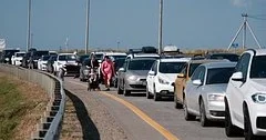Krım körpüsünə gedən yolda sıxlıq yaşanır
