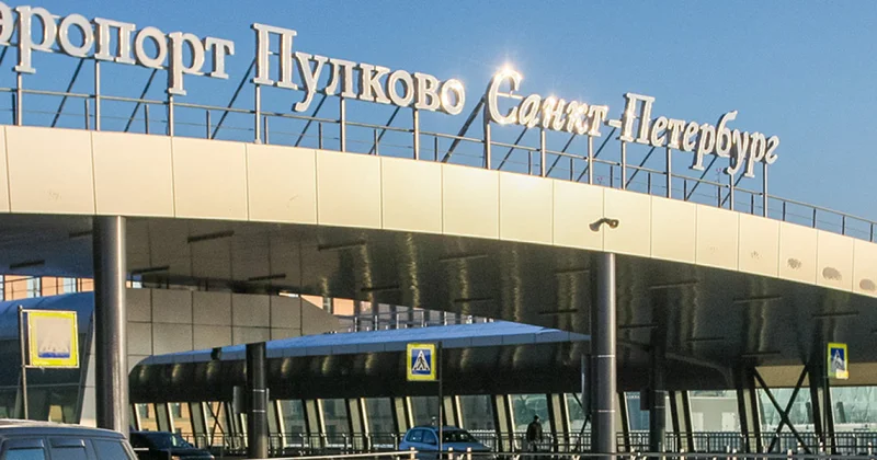 Авиасообщение между Москвой и Петербургом парализовано