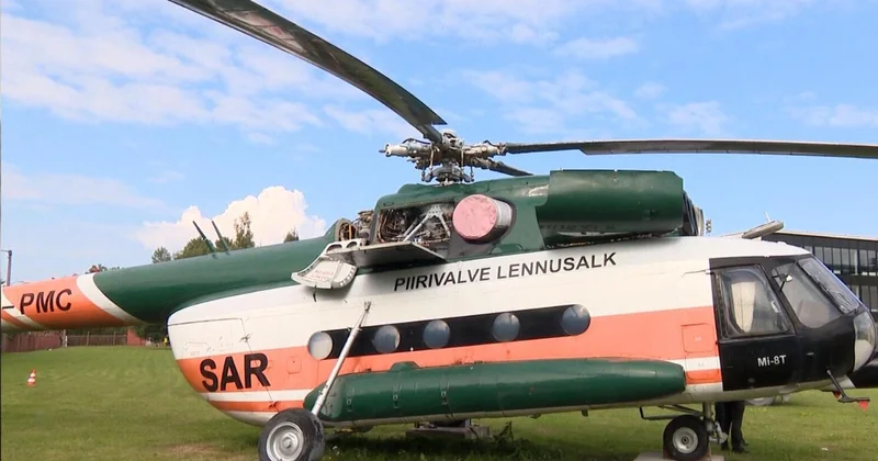 Estoniyada helikopter dənizə düşüb
