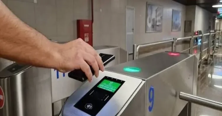 BakıKart QR ödənişi artıq ABB mobile də İlk 10 gediş pulsuz