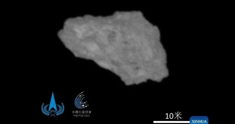 Çin kosmik zondu 1 milyard/km uzaqlıqdakı asteroidə çatıb