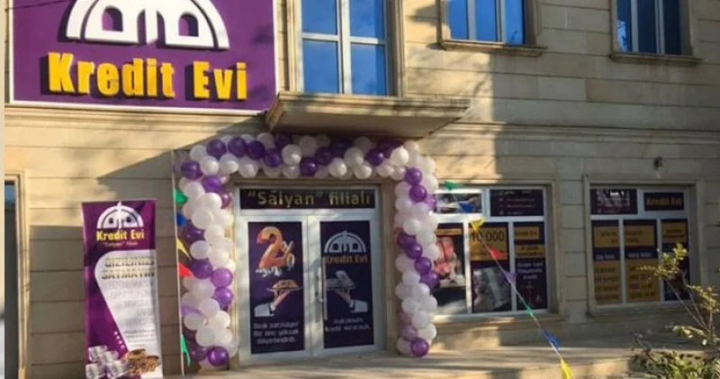 Kredit Evi nin səhmdarlarından biri dəyişdi