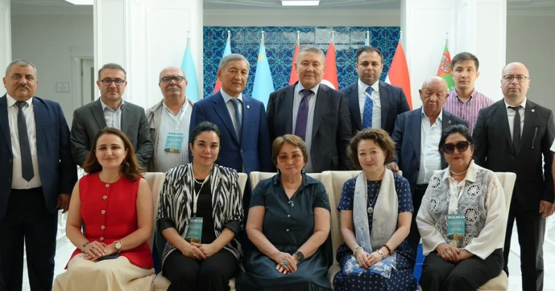 “Türk Dünyası Həftəsi”nin qonaqları Türk Mədəniyyəti və İrsi Fondunda bir araya gəliblər
