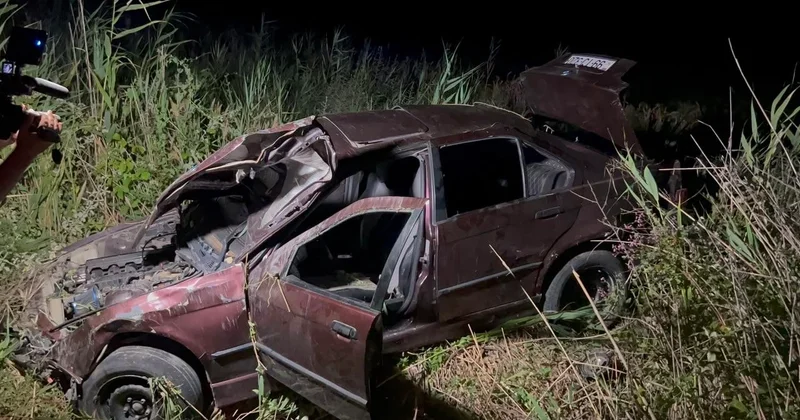 Kürdəmirdə BMW yoldan çıxaraq aşdı FOTO