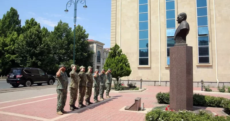 Турецкий генерал в Нахчыване ВИДЕО / ФОТО