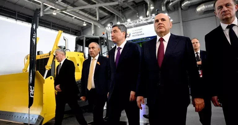 Paşinyanla nazirlər yox, müavinlər görüşdülər