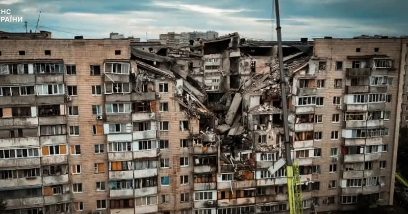 Kiyev raket və dronlarla vuruldu, 11 ölü Video Fotolar