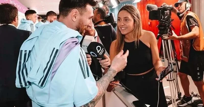 Messi jurnalistlə olan eşq şayiələrini ilk dəfə şərh etdi