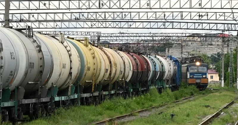 Через Азербайджан в Армению будут отправлены 30 вагонов с пропаном