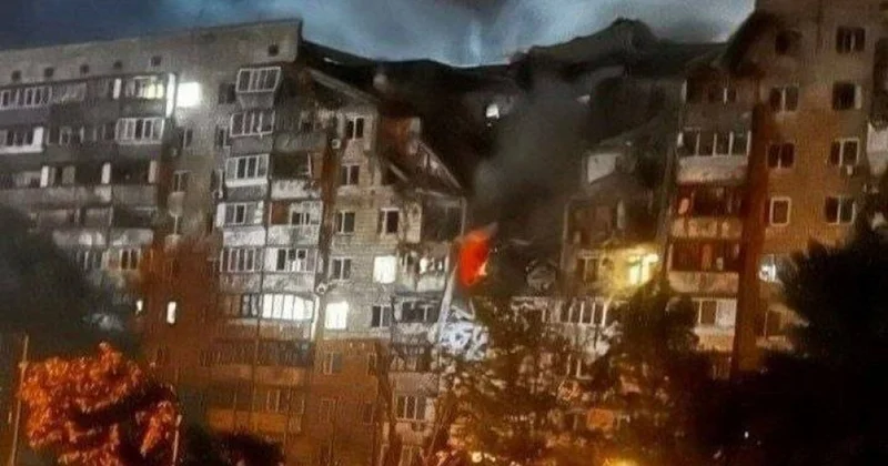 Kiyevə kütləvi hava zərbələri endirilib, ölənlər var YENİLƏNİB 2