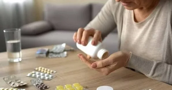 Eyni vaxtda bir neçə dərmanı içmək olarmı?
