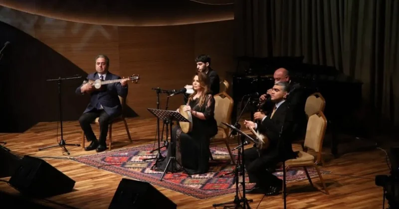 İlqar Fəhminin yaradıcılıq gecəsi: “Məni axtar darıxanda”
