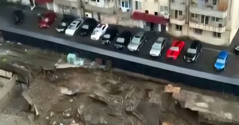 Tbilisinin mərkəzində torpaq sürüşməsi baş verib