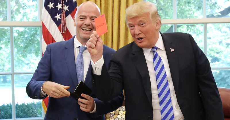 Trampın FİFA rəhbəri ilə amerikalıya verilən qırmızı kartın ləğvi ilə bağlı söhbətinin detalları ortaya çıxıb