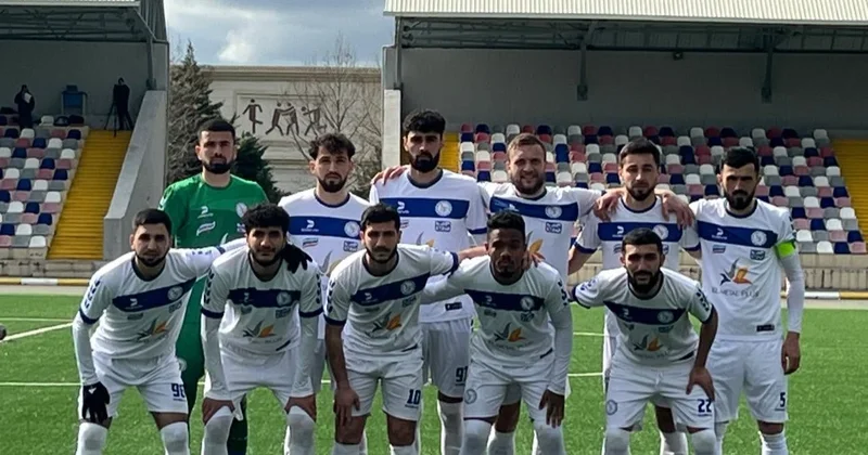 “Baku Sportinq” 10 futbolçusu ilə vidalaşıb ADLAR